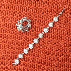 Brooch and bracelet.